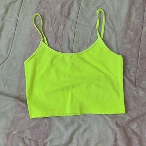 Aritzia TNA Cropped Tank Top